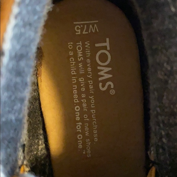 ✨BRAND NEW✨ TOMS TAN BROWN SUEDE WEDGE BOOTIES FOR FALL - Picture 9 of 15